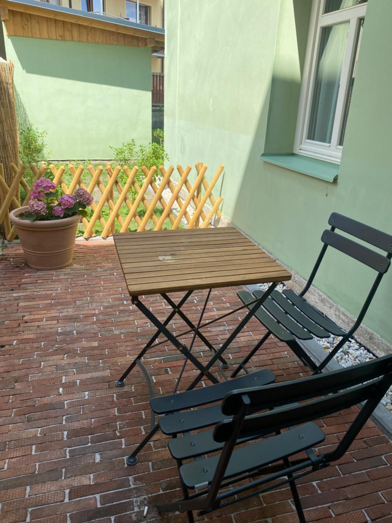 Apartmany Tachov - Tiny House Luaran gambar